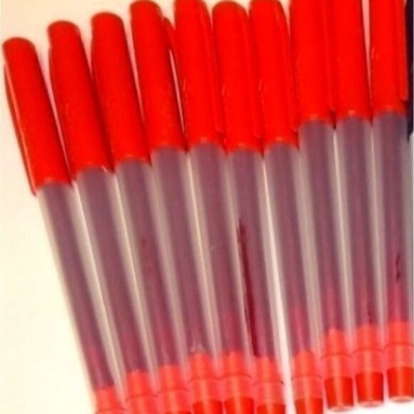 10 NEW  red extra fine Sharpie markers - Picture 1 of 2